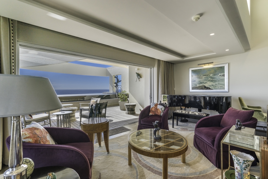 5 Bedroom Property for Sale in Mouille Point Western Cape